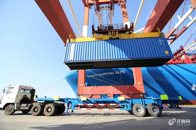 2017年中國(guó)貨物貿(mào)易進(jìn)出口總值達(dá)27.79萬億元，技術(shù)進(jìn)出口展現(xiàn)新活力